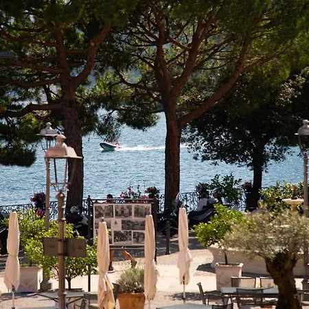 Dolce - By Lovecomo Menaggio