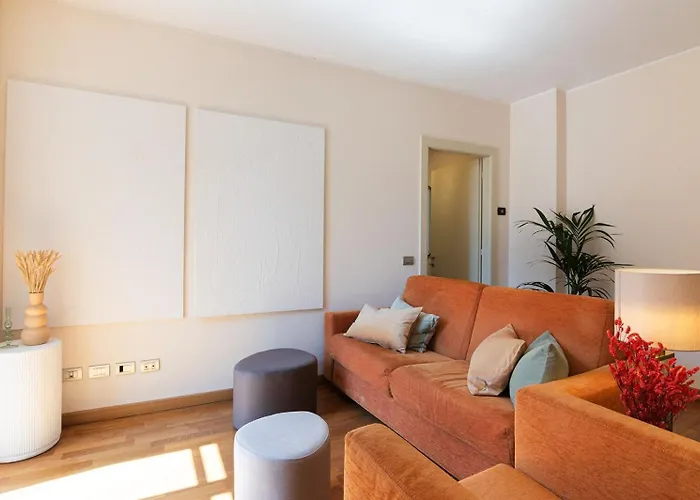 Dolce - By Lovecomo Дом отдыха Менаджо